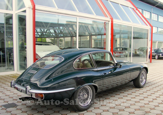 Illustration for article titled The Beacham Restomod E-Type is all you need